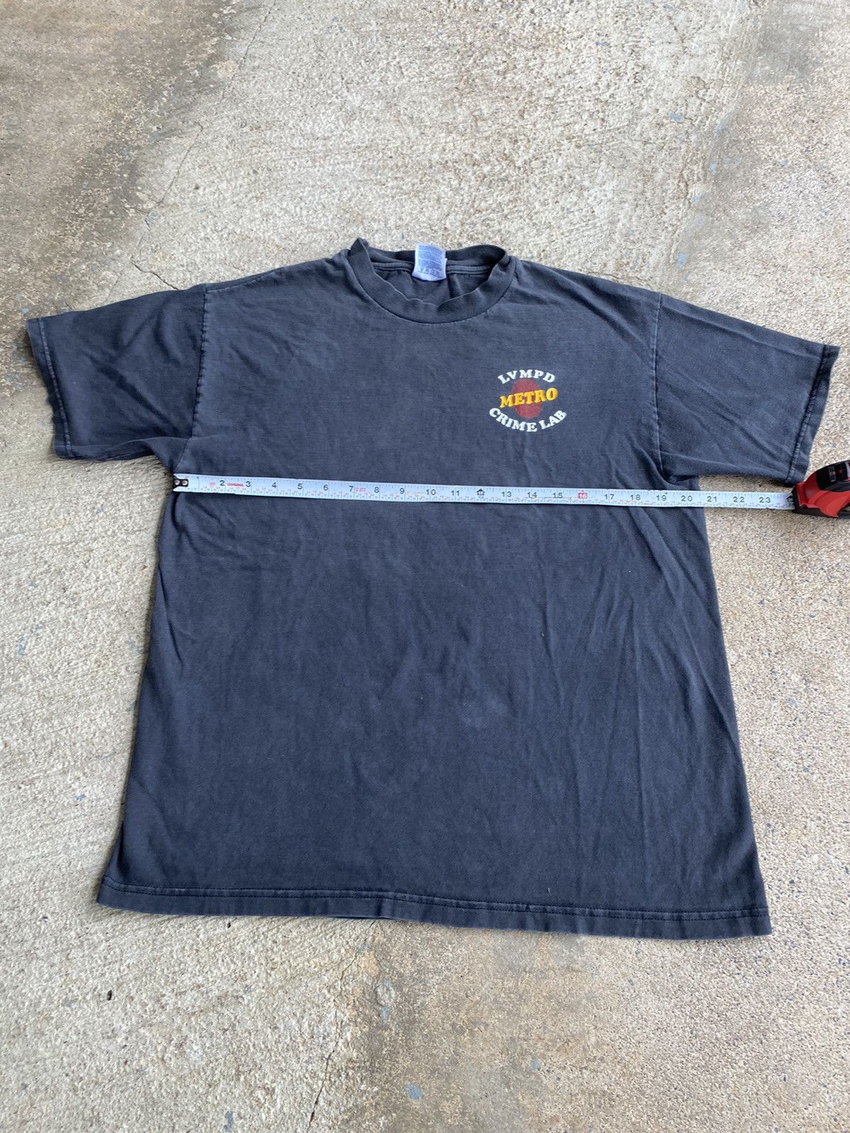 Japanese Brand × Vintage Vintage 90’s Las Vegas PD Crime Lab Faded Shirt Size US M / EU 48-50 / 2 - 7 Thumbnail