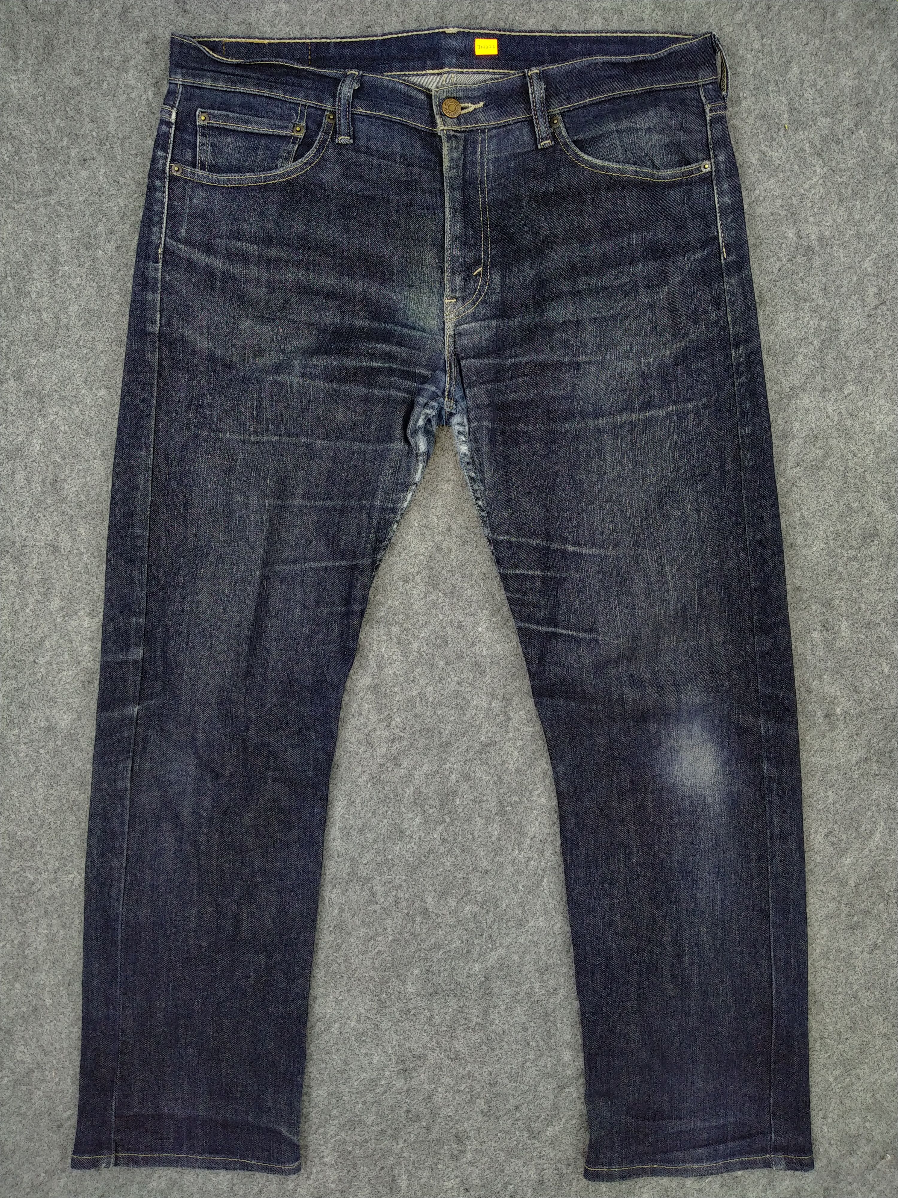 image of Distressed Denim x Levis Dark Blue Vintage Levi's 504 Denim 38X29 -Jn226, Men's