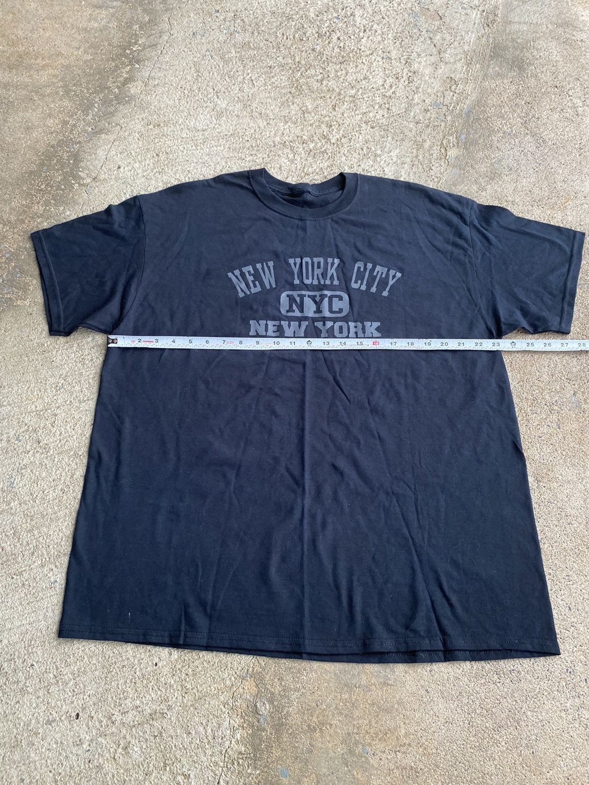 Vintage Vintage Y2K New York City NYC Essential Shirt Size US XL / EU 56 / 4 - 6 Thumbnail