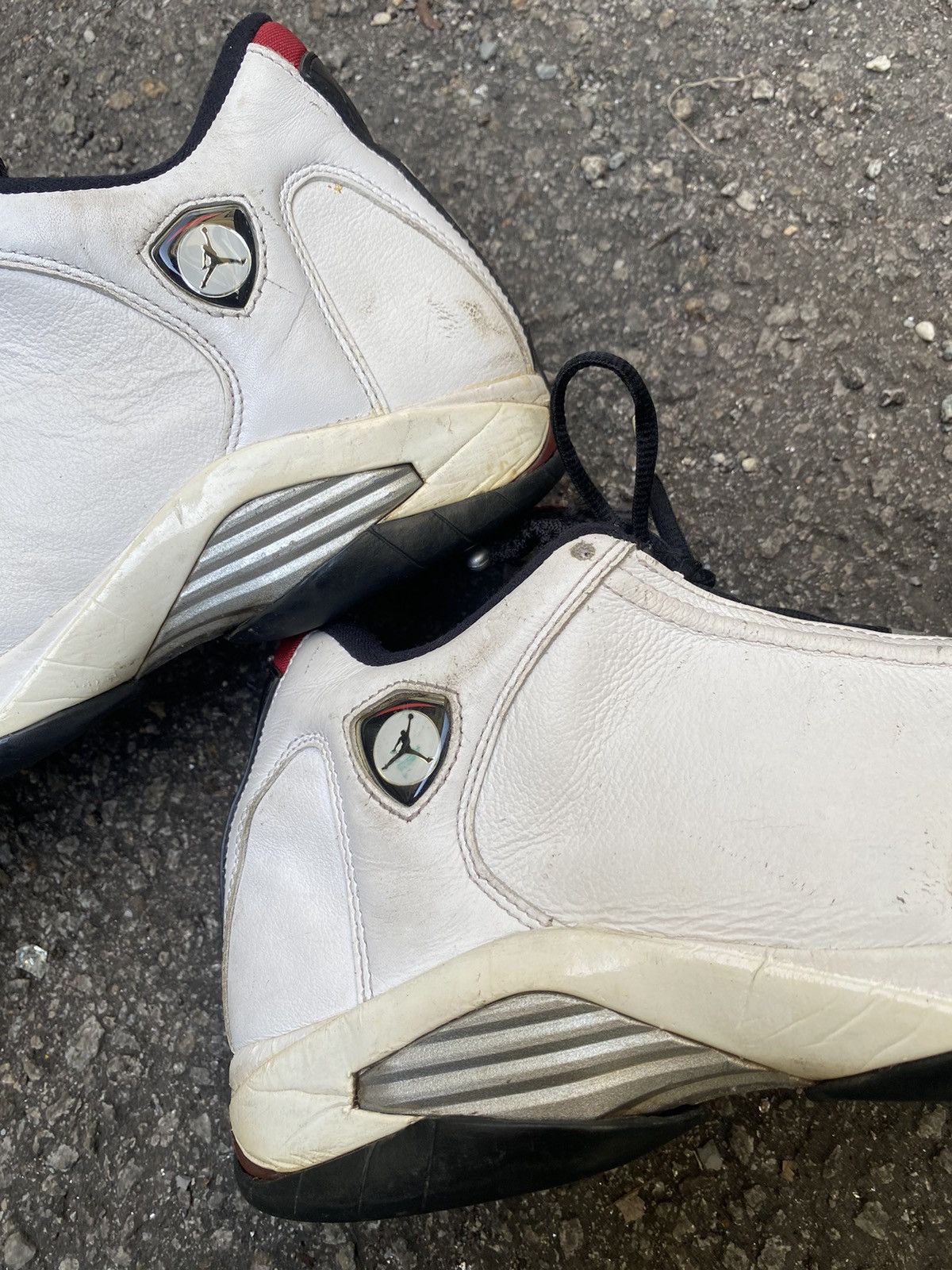Jordan Brand Air Jordan 14 Retro 2014 Black Toe 2014 Size US 9 / EU 42 - 8 Thumbnail