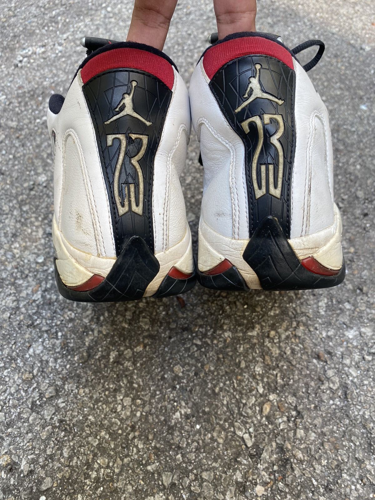 Jordan Brand Air Jordan 14 Retro 2014 Black Toe 2014 Size US 9 / EU 42 - 6 Thumbnail