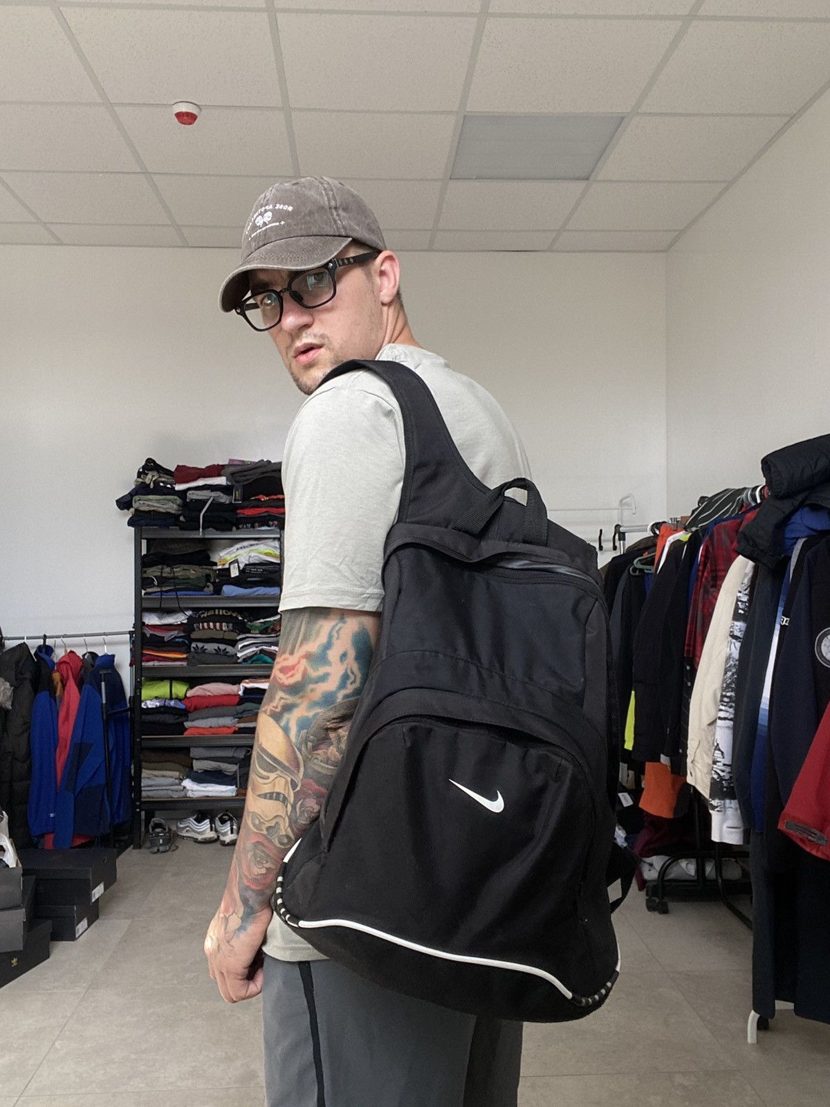 Nike × Vintage Vintage Nike bag pack Y2K Size ONE SIZE - 12 Thumbnail