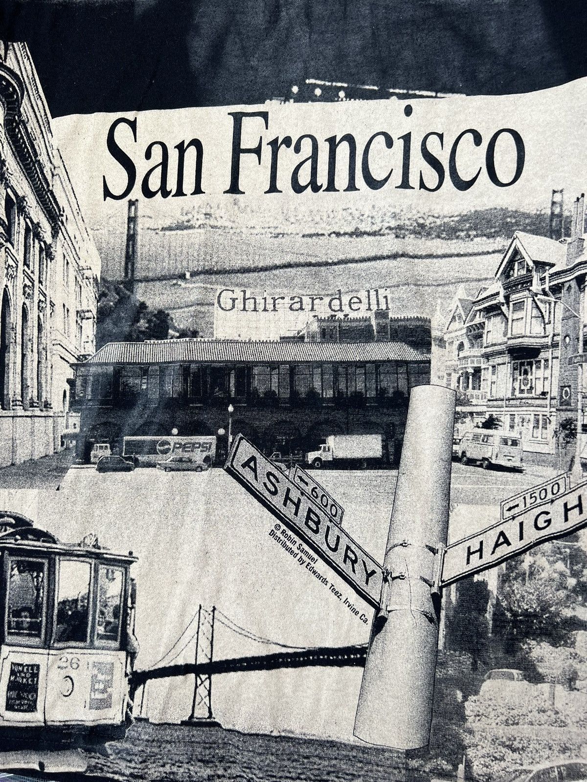 Vintage Robin Samuel San Francisco Haight Ashbury All Over Print Tee Size US M / EU 48-50 / 2 - 3 Thumbnail