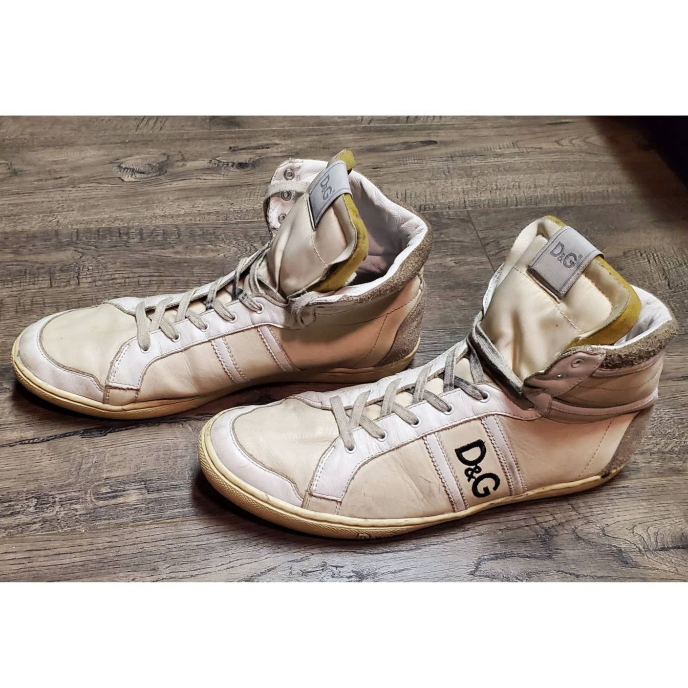 Dolce and Gabbana D&G Butterfly High Top Sneakers