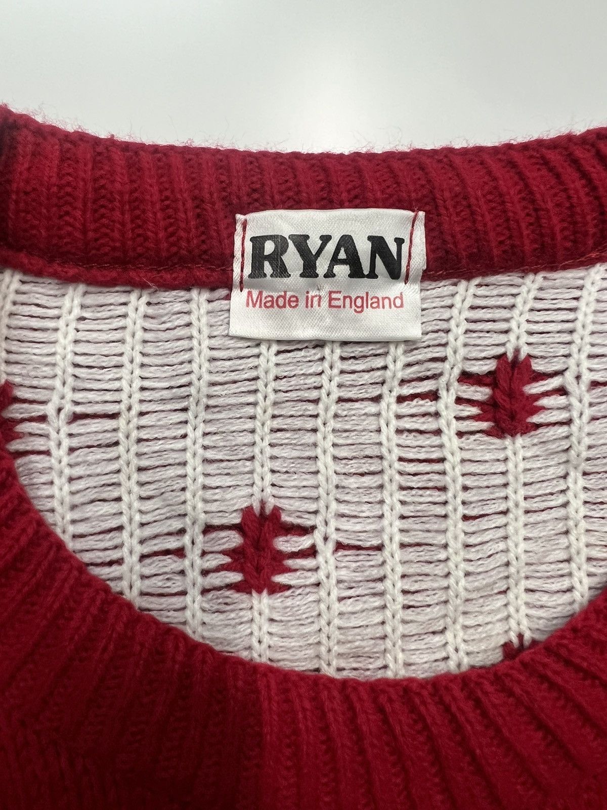 Vintage RYAN COLOURED CABLE KNIT WEAR MADE IN ENGLAND Size US M / EU 48-50 / 2 - 8 Thumbnail