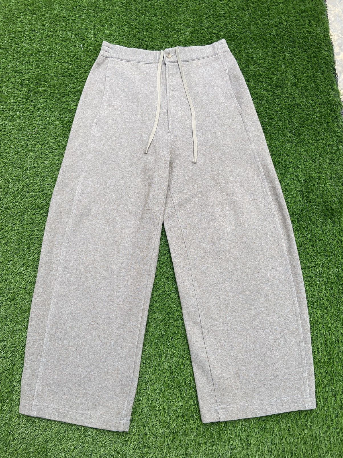 image of Lemaire x Uniqlo Easy Pant in Grey, Men's (Size 30)