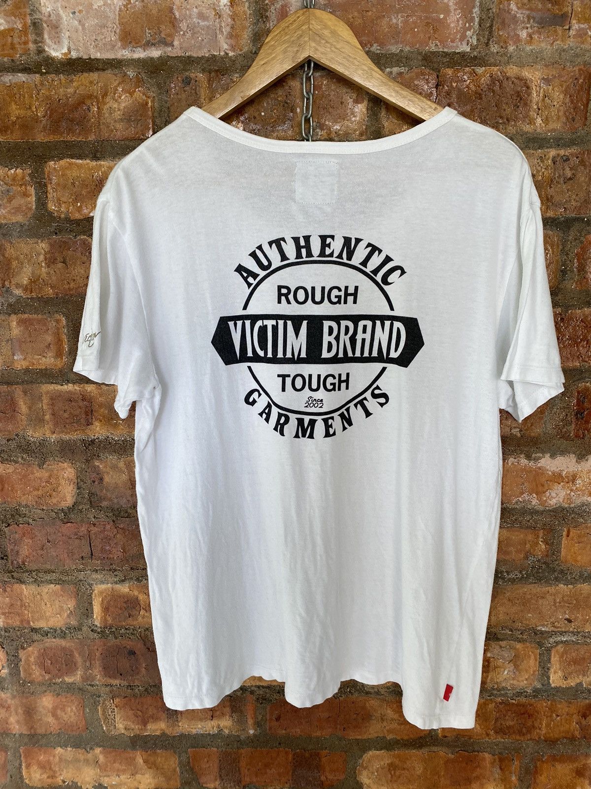 20471120 SS08 VICTIM 6th Anniversary pin up girl tee Size US L / EU 52-54 / 3 - 9 Thumbnail