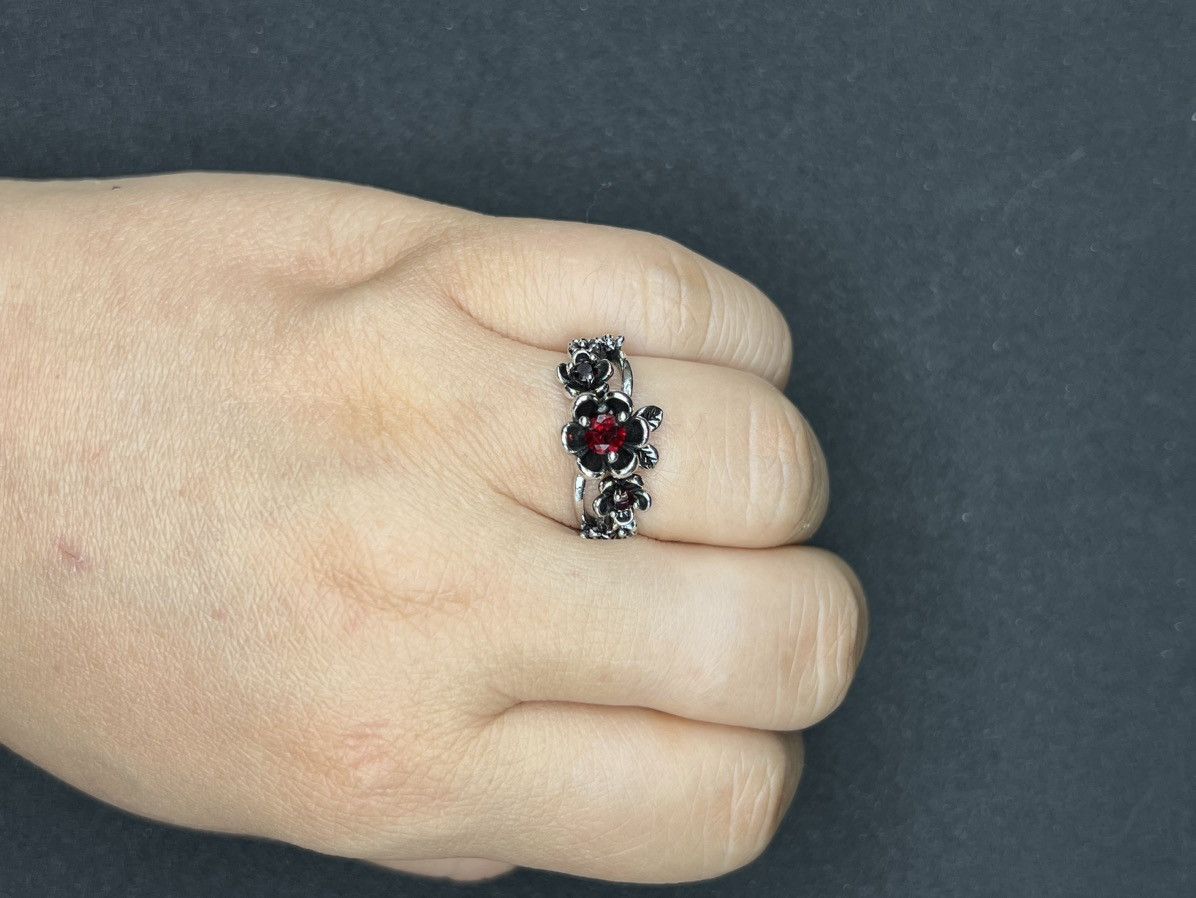 Vintage Red Cz flower Tibetan silver ring - size 8.5 Size ONE SIZE - 5 Thumbnail