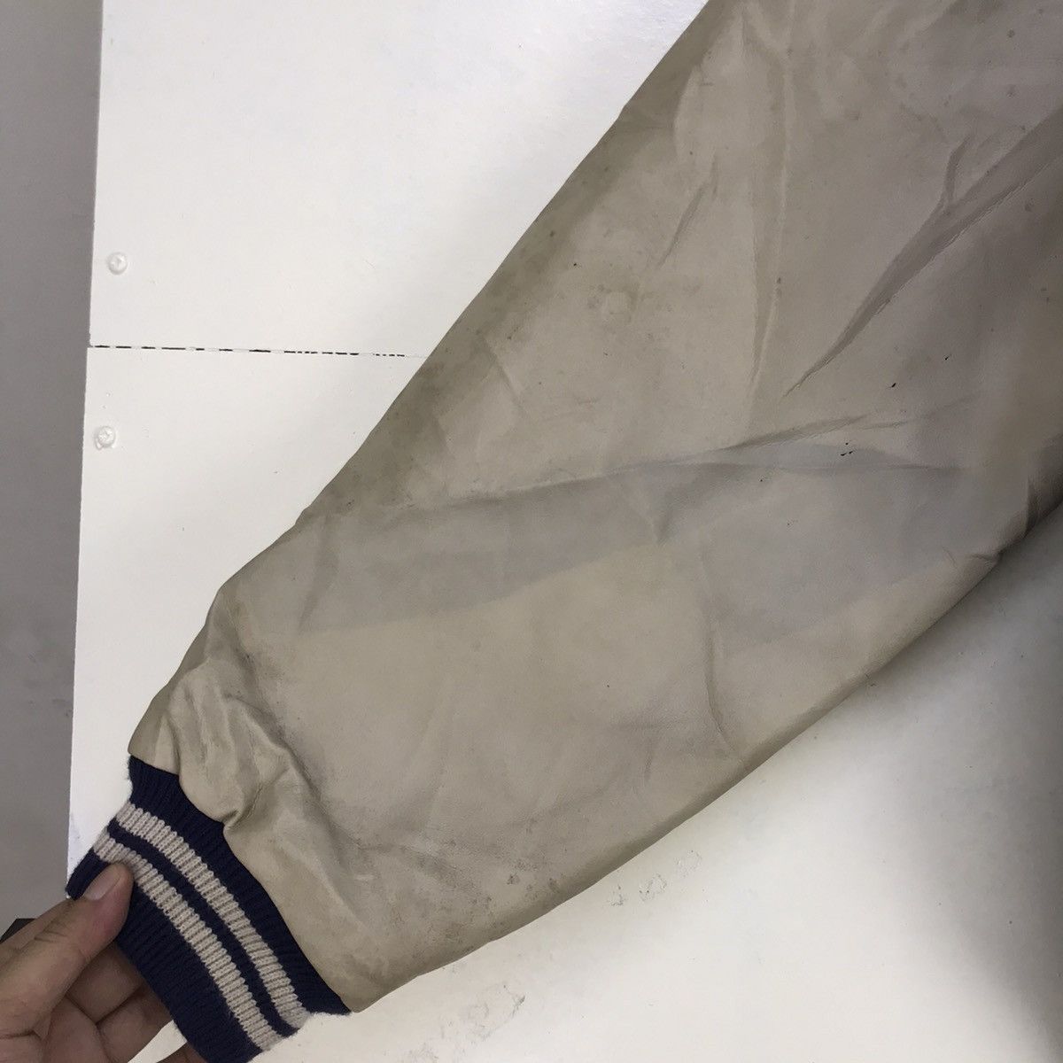Japanese Brand Suntory Coffee Boss Synthetic Leather Sleeve Varsity Jacket Size US M / EU 48-50 / 2 - 5 Thumbnail