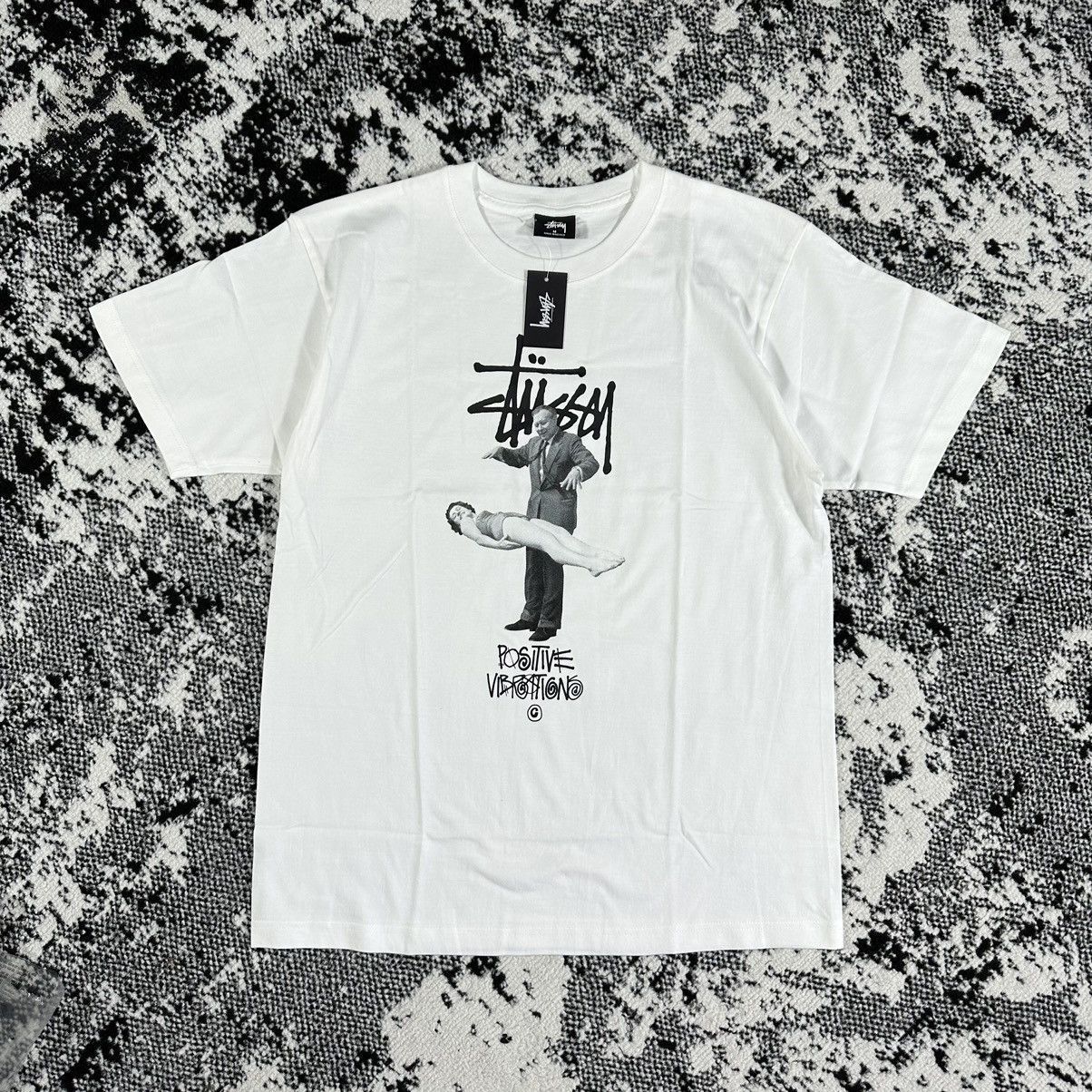 Other STUSSY LEVITATE POSITIVE VIBRATIONS WHITE - MEDIUM Size US M / EU 48-50 / 2 - 1 Thumbnail