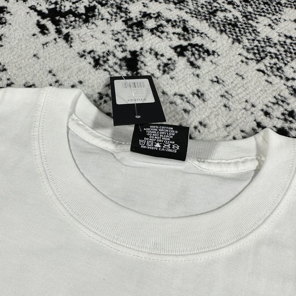 Other STUSSY LEVITATE POSITIVE VIBRATIONS WHITE - MEDIUM Size US M / EU 48-50 / 2 - 5 Thumbnail