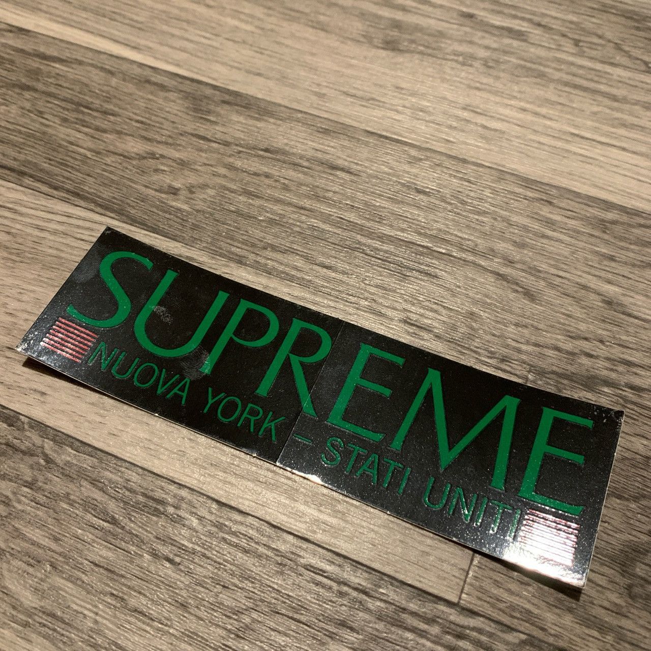 Supreme Supreme Nuova Sticker Size ONE SIZE - 1 Preview