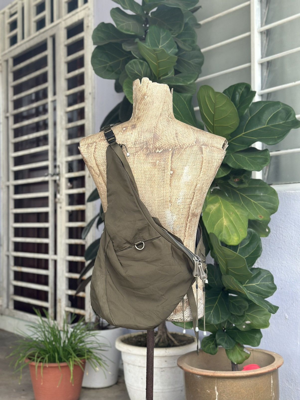 Zula Avant Garde Crossbody Bag in Green, Men's