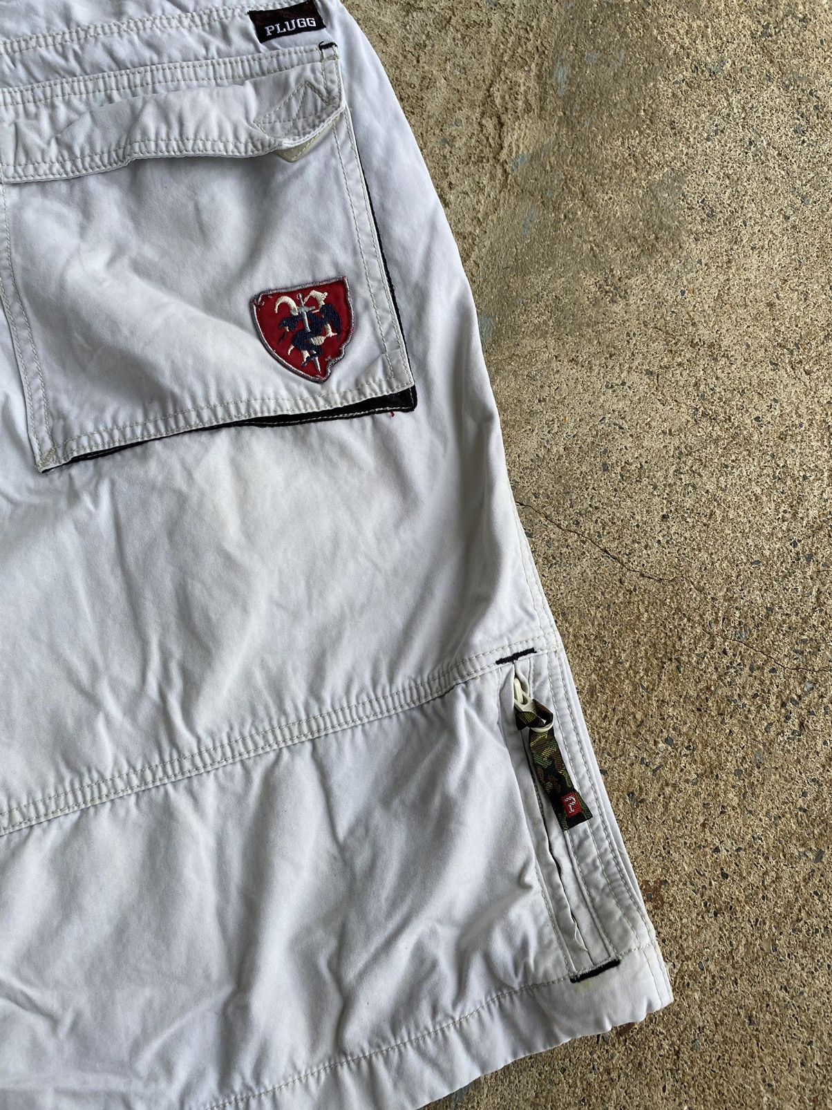 Japanese Brand × Vintage Vintage Y2K Plugg Jnco Style Distressed Cargo Shorts Size US 28 / EU 44 - 2 Thumbnail
