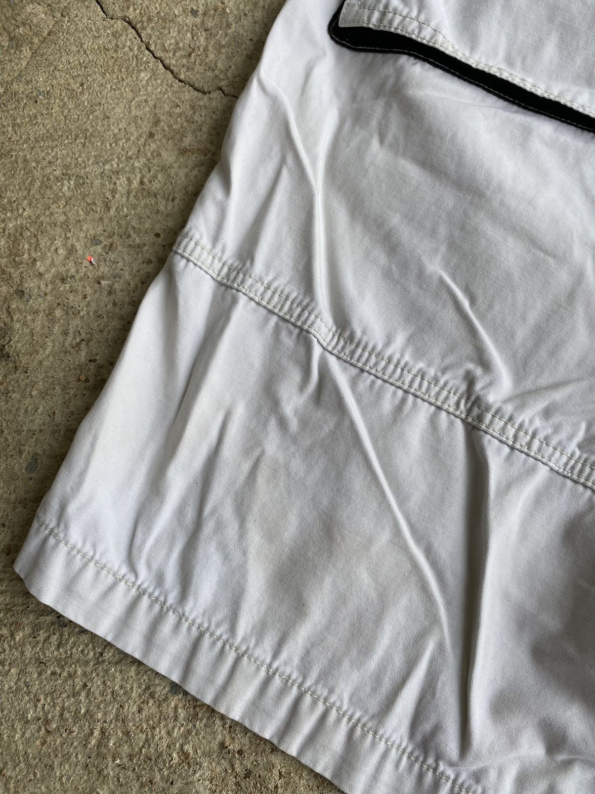 Japanese Brand × Vintage Vintage Y2K Plugg Jnco Style Distressed Cargo Shorts Size US 28 / EU 44 - 5 Thumbnail