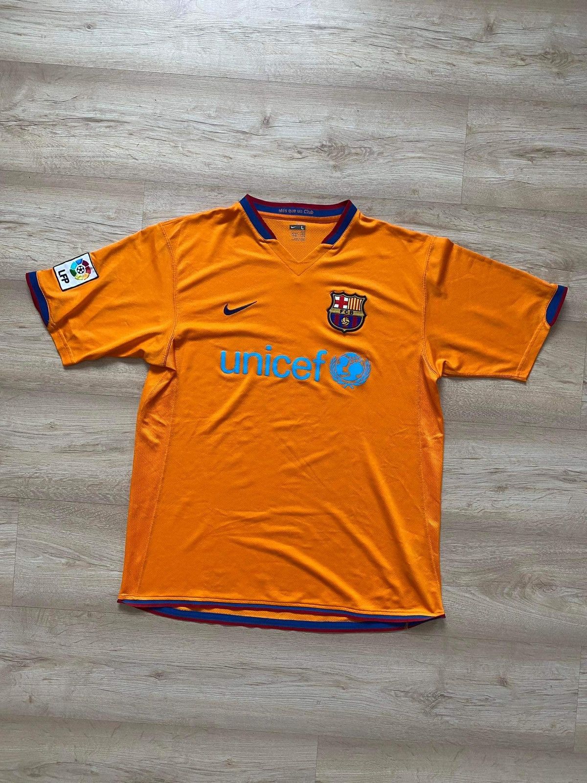 Nike FC Barcelona 2006-2007 Away Jersey Football Shirts | Grailed