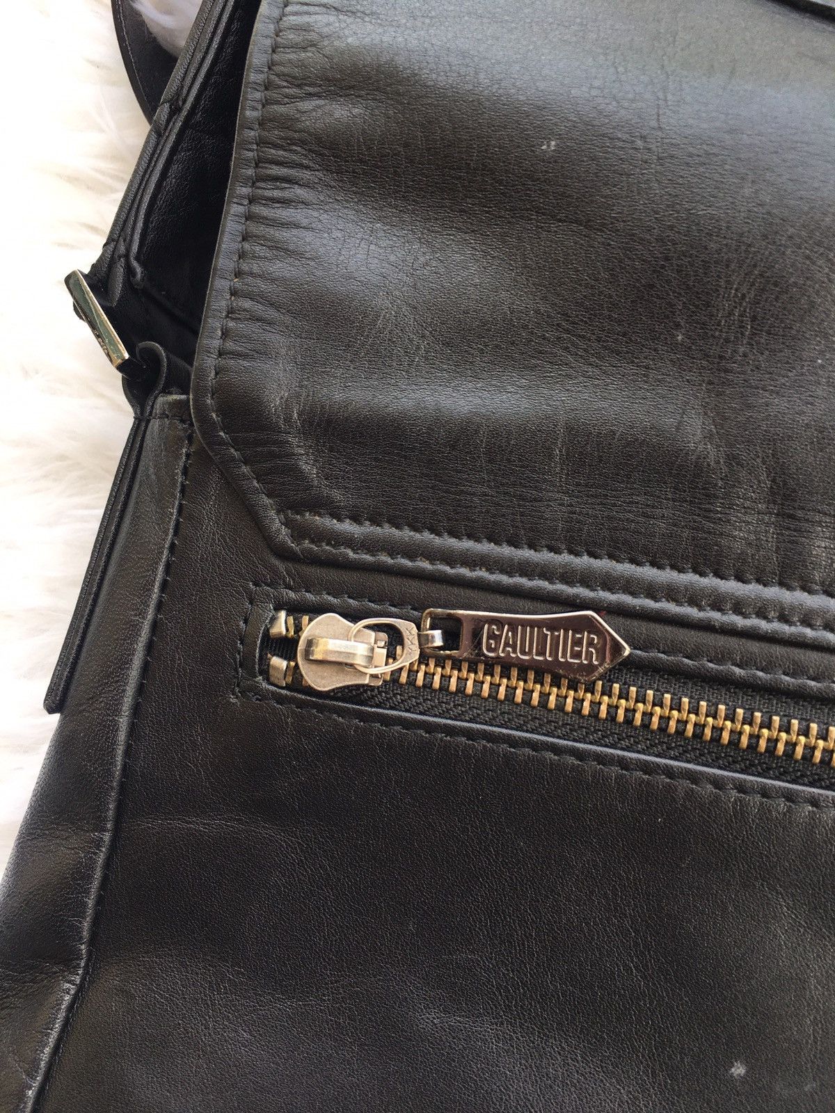 Jean Paul Gaultier Vintage JPG Jean Paul Gaultier Sling/Crossbody Bag Size ONE SIZE - 18 Thumbnail