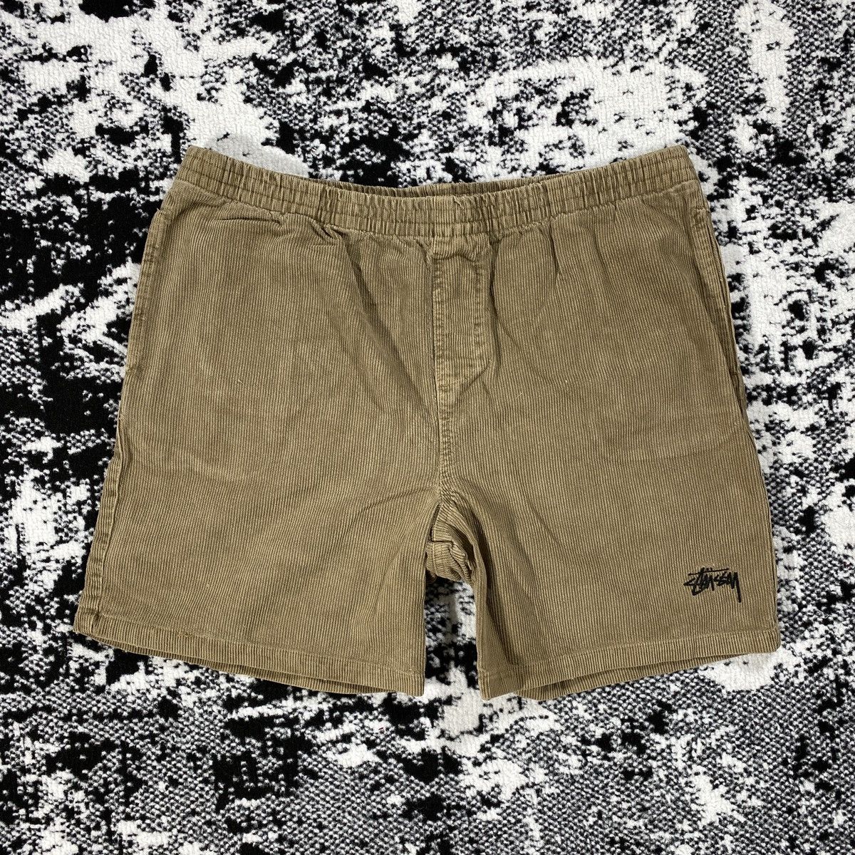 Stussy STUSSY CORD SHORTS KHAKI 36 Size US 36 / EU 52 - 1 Thumbnail