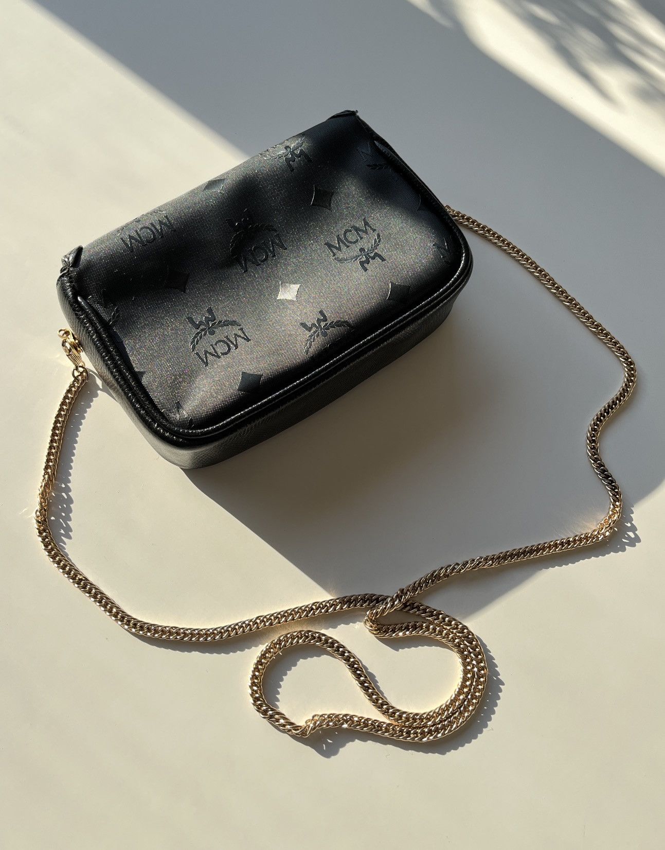 MCM ★0% TAX★ MCM MONOGRAM LEATHER COCKTAIL CROSSBODY CHAIN BAG Size ONE SIZE - 5 Thumbnail