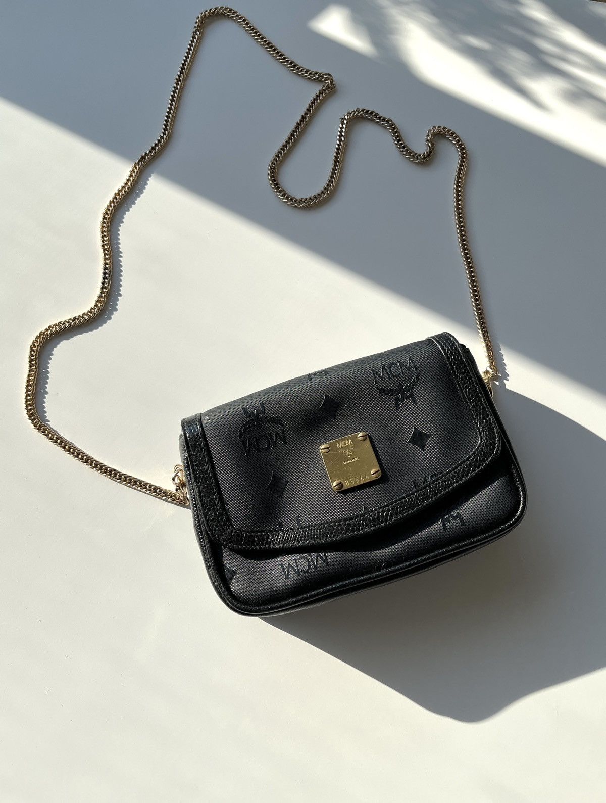 MCM ★0% TAX★ MCM MONOGRAM LEATHER COCKTAIL CROSSBODY CHAIN BAG Size ONE SIZE - 2 Thumbnail