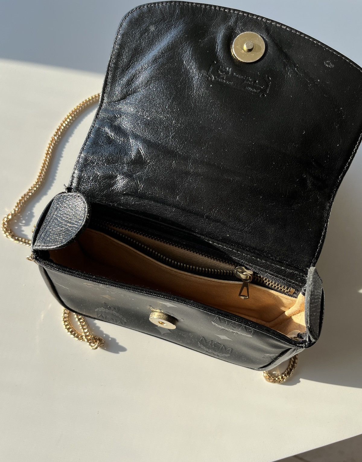 MCM ★0% TAX★ MCM MONOGRAM LEATHER COCKTAIL CROSSBODY CHAIN BAG Size ONE SIZE - 6 Thumbnail