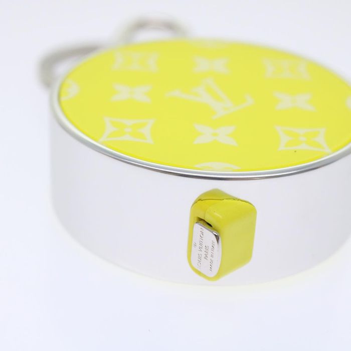 LOUIS VUITTON Porte Cles Meter Bag Charm metal Yellow MP3111 LV Auth 46101  ref.969040 - Joli Closet