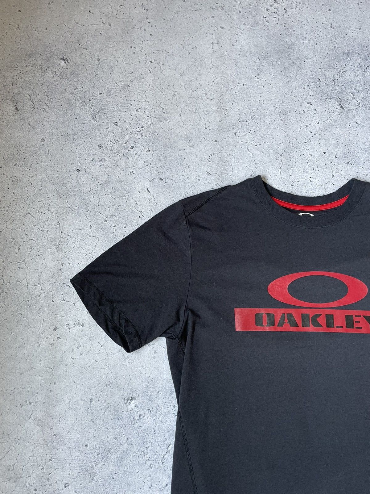 Oakley × Vintage Oakley T-shirt with large logo size L Size US L / EU 52-54 / 3 - 3 Thumbnail