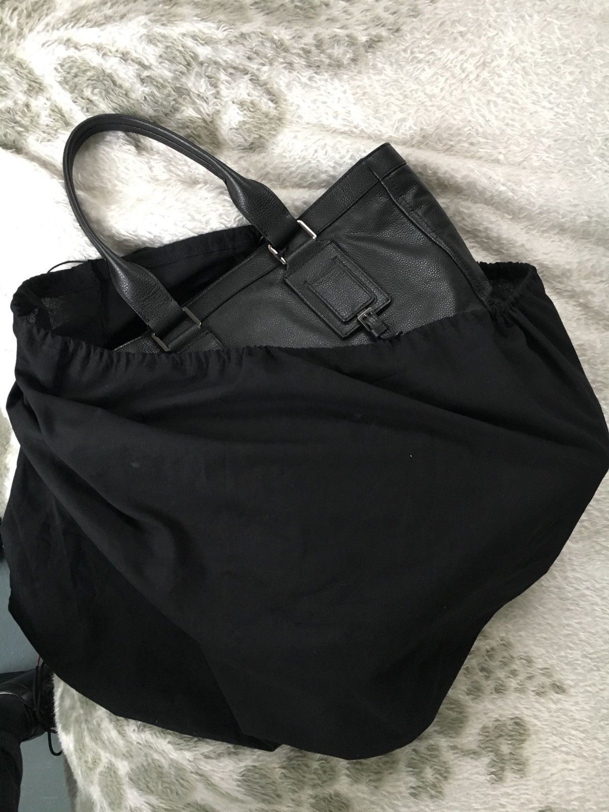 Versace ⚡️QUICK SALE SO SEND OFFERS⚡️Black Leather Versace Tote Bag Size ONE SIZE - 7 Thumbnail