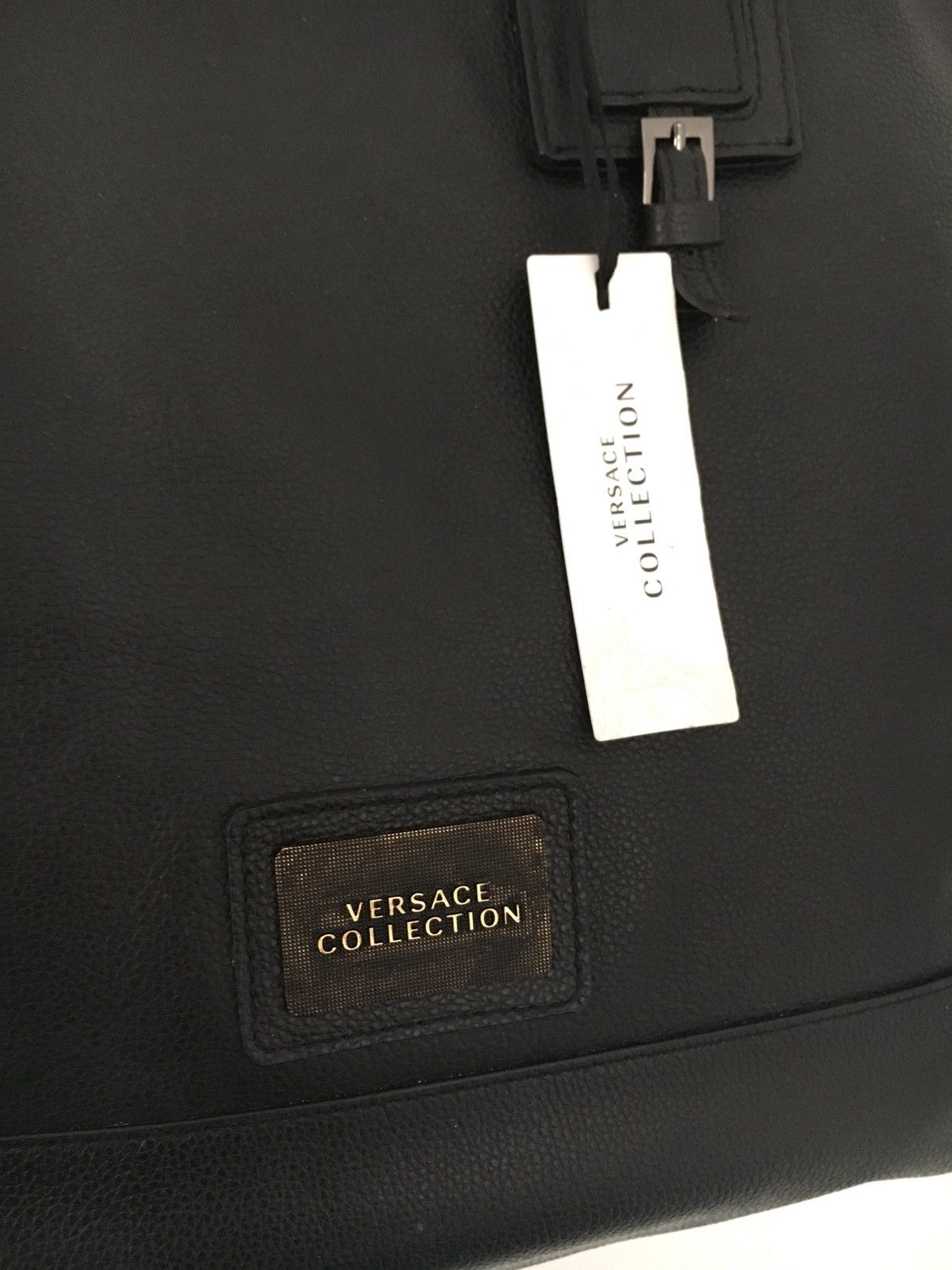 Versace ⚡️QUICK SALE SO SEND OFFERS⚡️Black Leather Versace Tote Bag Size ONE SIZE - 2 Thumbnail