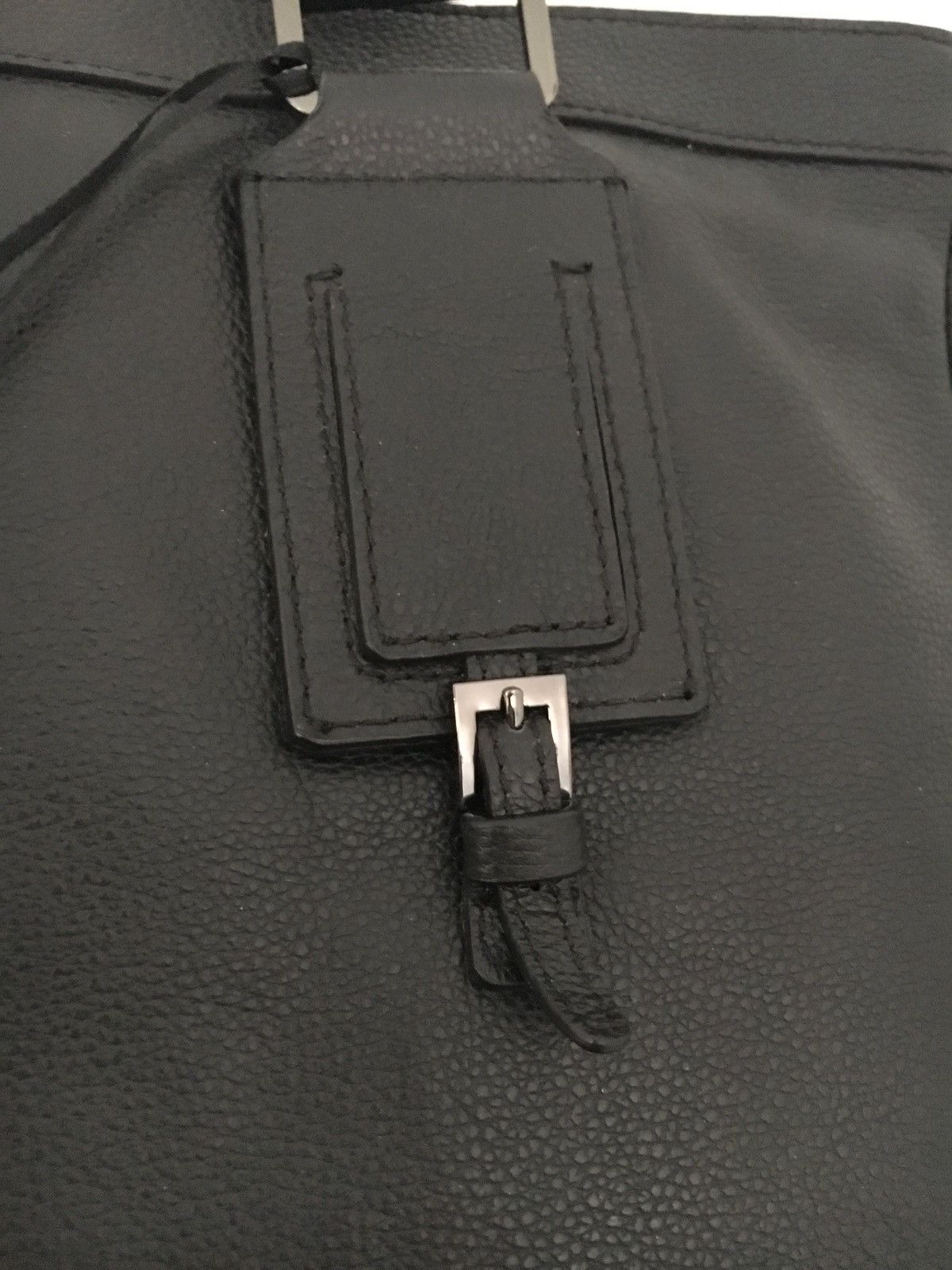 Versace ⚡️QUICK SALE SO SEND OFFERS⚡️Black Leather Versace Tote Bag Size ONE SIZE - 3 Thumbnail