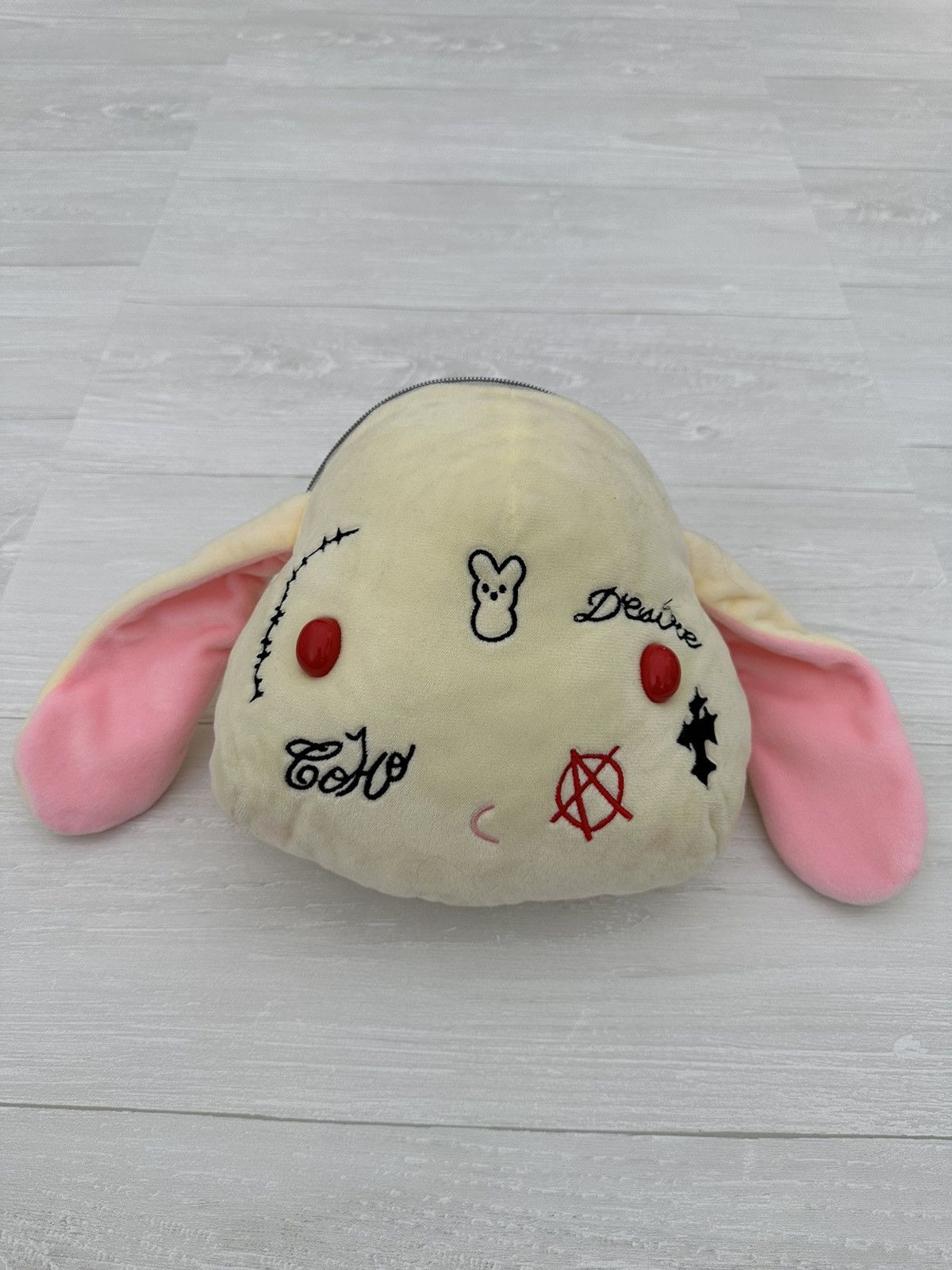 GOTHBOICLIQUE Lil Tracy Bunny / Rabbit Side Bag GBC Size ONE SIZE - 1 Thumbnail