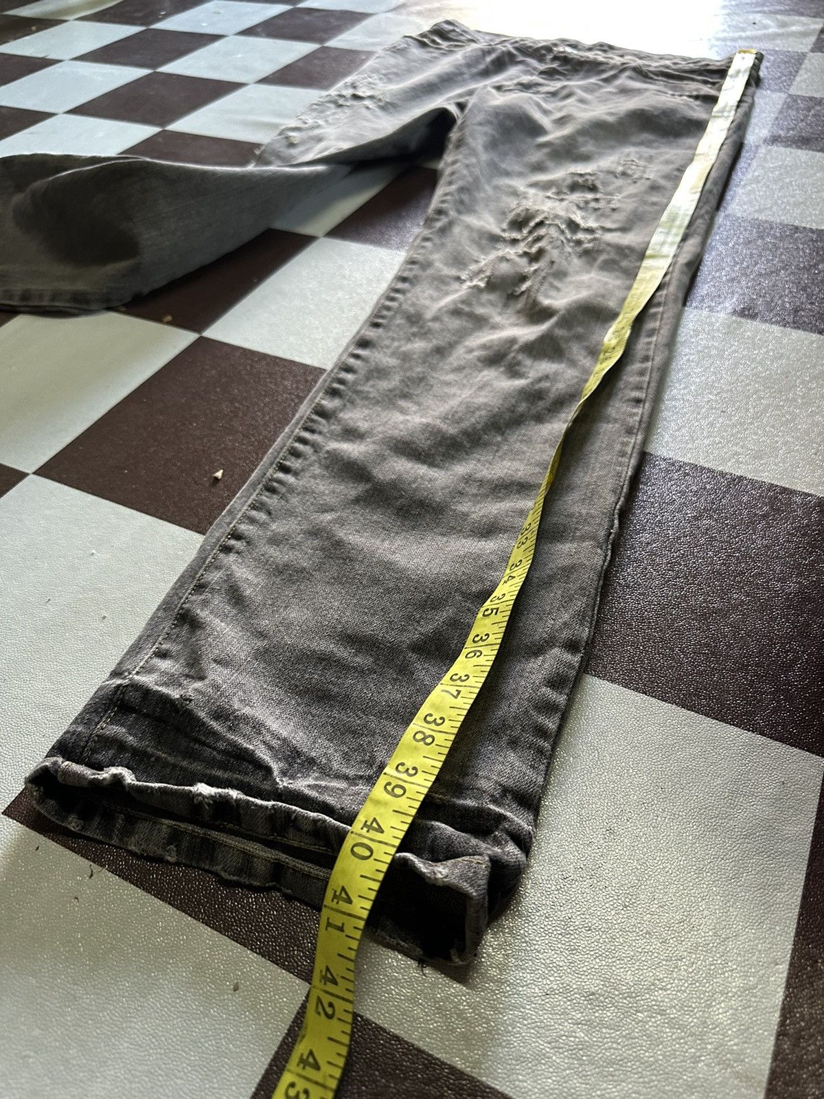 Uniqlo distressed style denim jeans