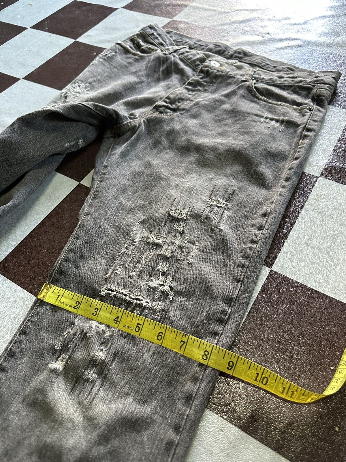 Uniqlo distressed style denim jeans