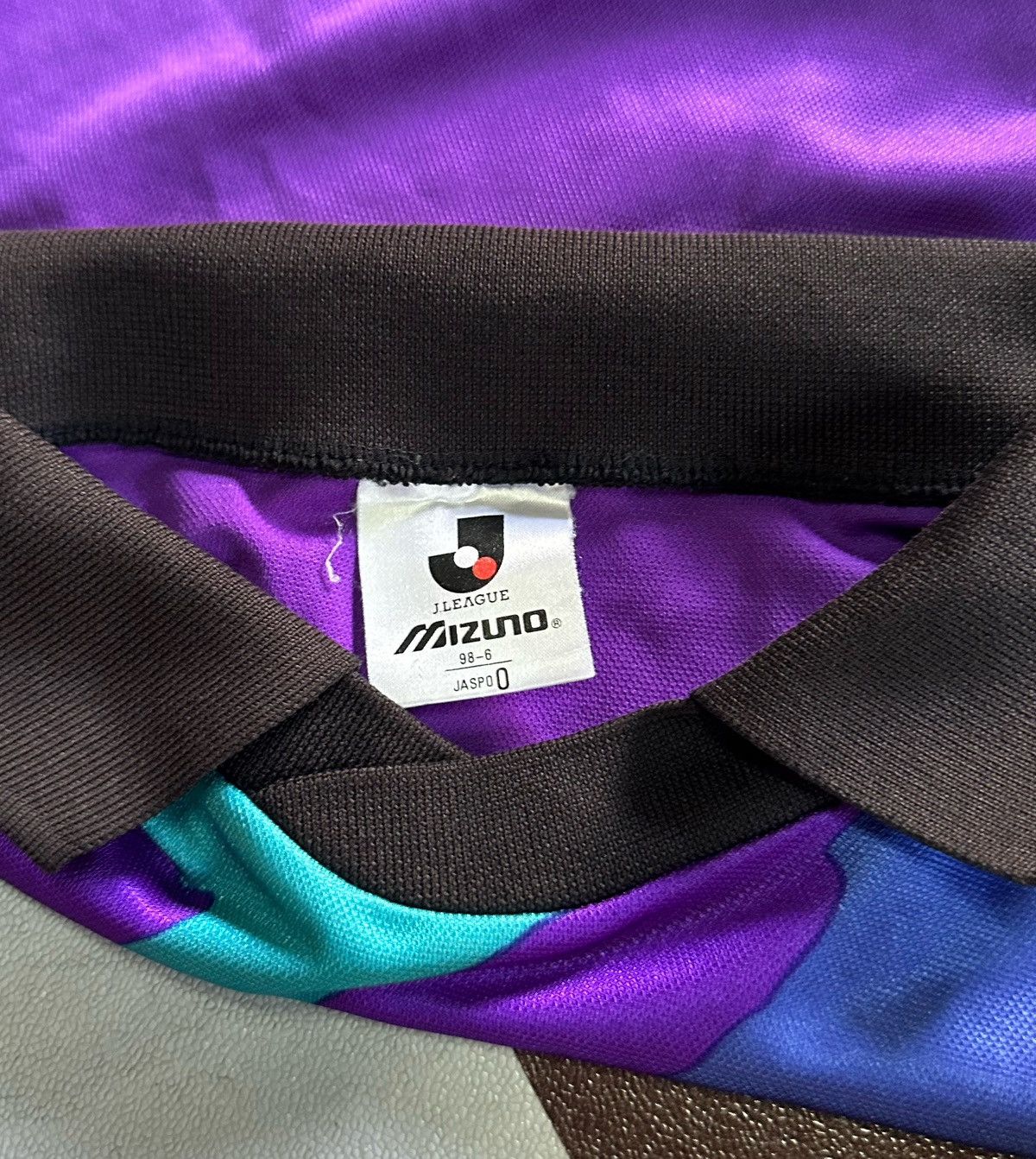Mizuno Vintage Mizuno Japan league keeper jersey Size US M / EU 48-50 / 2 - 4 Thumbnail