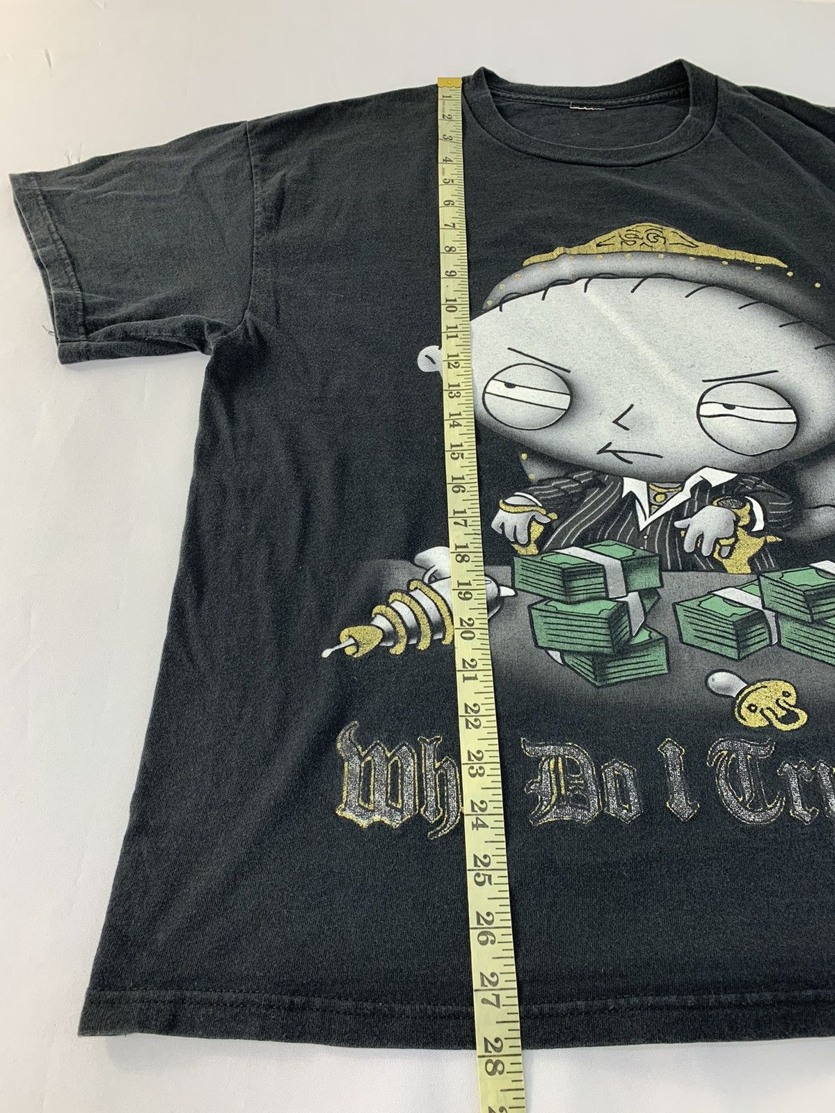 Vintage 90s Family Guy Stewie Who Do I Trust Me Big Screen Tee Size US XL / EU 56 / 4 - 7 Thumbnail