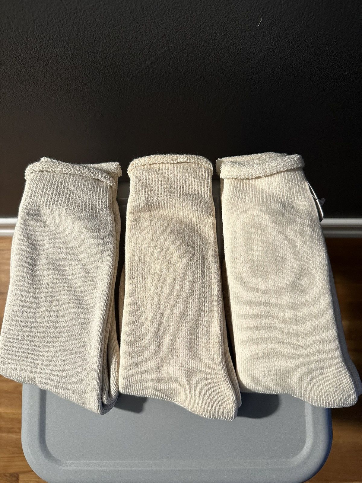Yeezy bouclette season 7 socks s/m color one brand new!