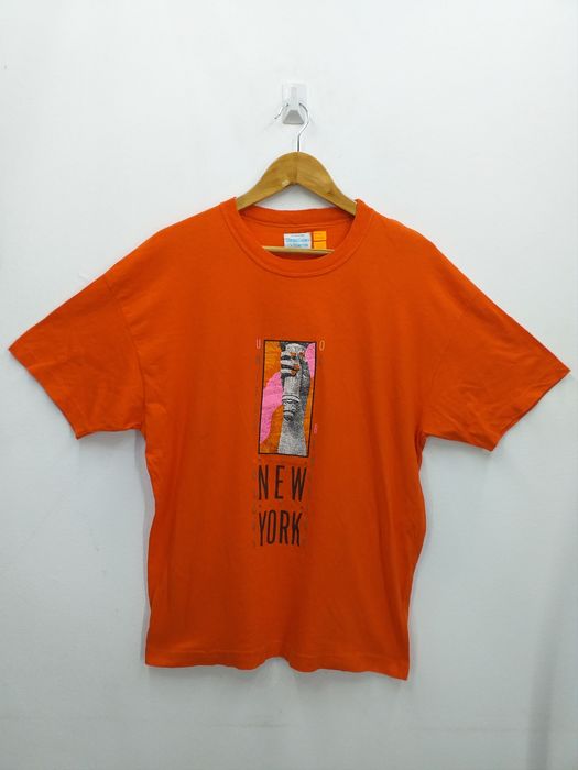 Vintage Vintage United Color Of Benetton T-Shirt -C082 | Grailed