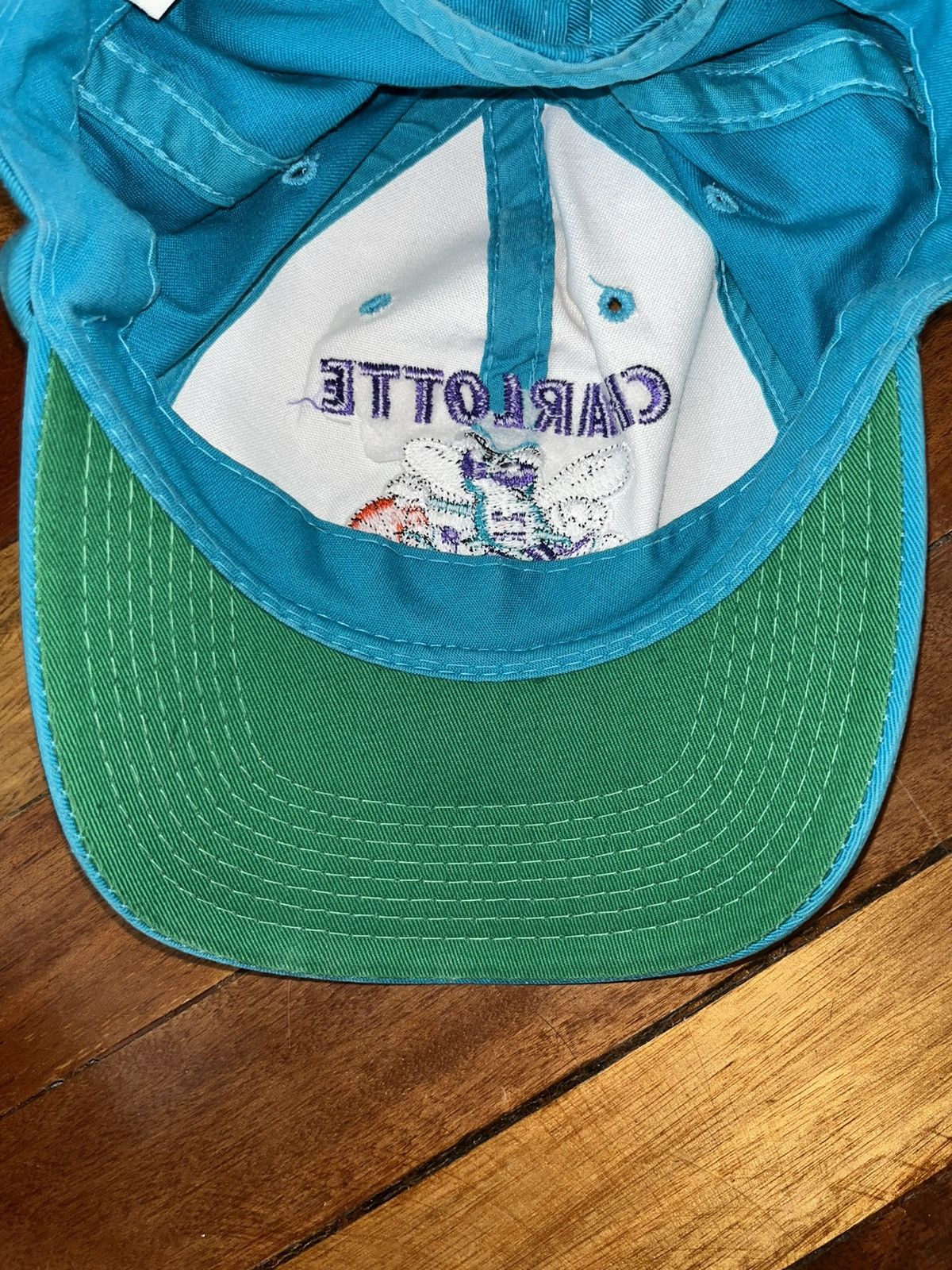 NBA × Vintage Charlotte Hornets x Vintage x NBA x Cap Size ONE SIZE - 8 Thumbnail