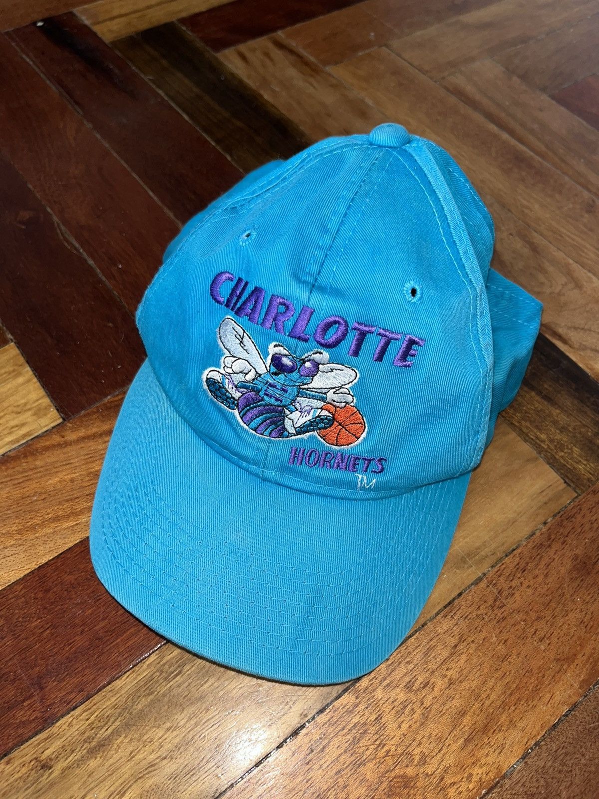 NBA × Vintage Charlotte Hornets x Vintage x NBA x Cap Size ONE SIZE - 1 Thumbnail