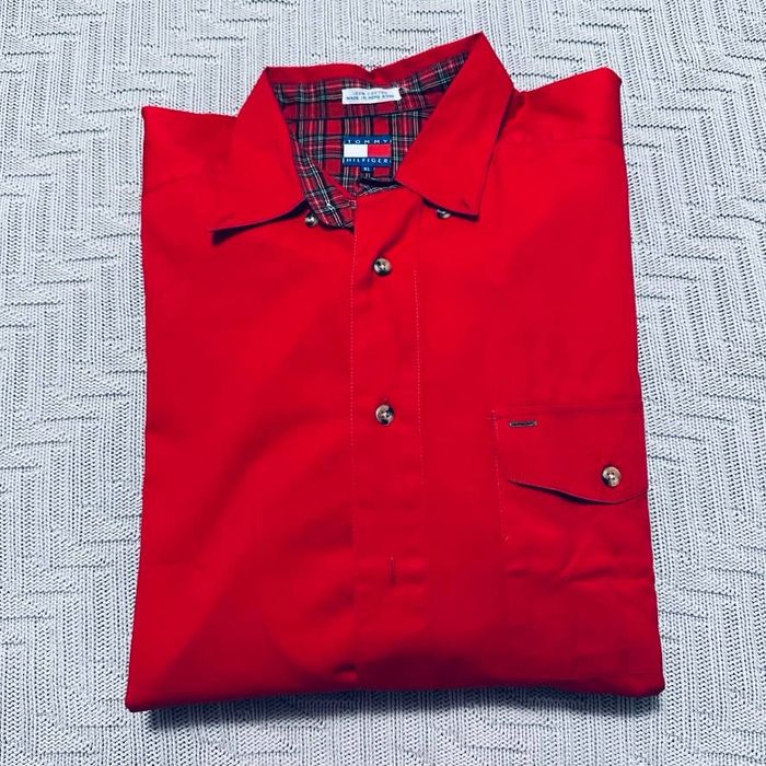 Tommy Hilfiger Vintage Tommy Hilfiger solid red button down | Grailed