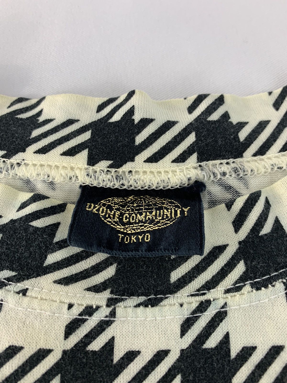 Japanese Brand Rare Hype Ozone Community Tokyo Checked Art Tee Size US M / EU 48-50 / 2 - 4 Thumbnail