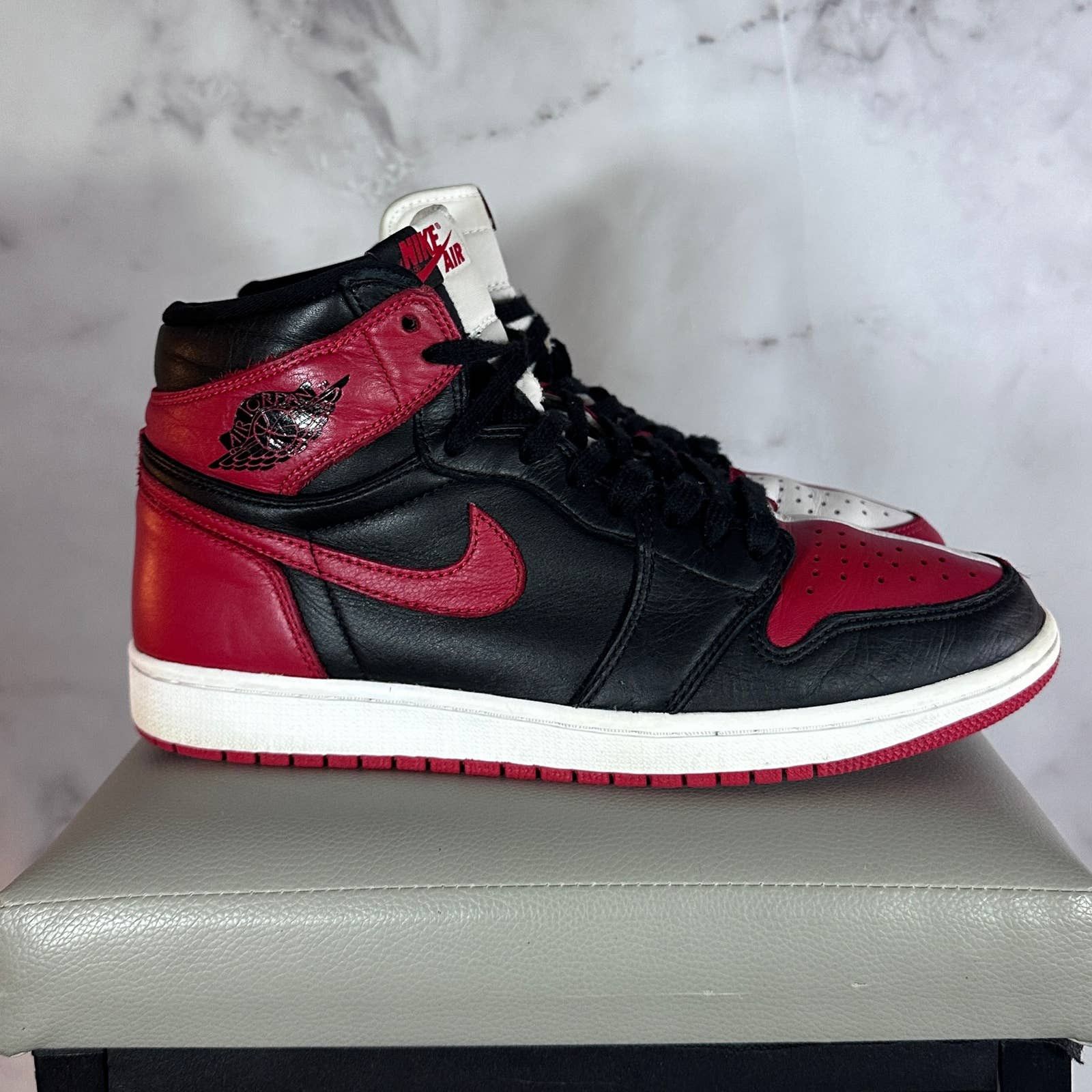Jordan Brand Air Jordan 1 Retro High ‘Homage To Home’ Size US 10.5 / EU 43-44 - 6 Thumbnail