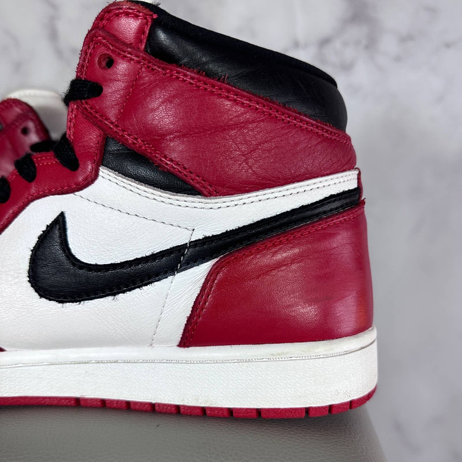 Jordan Brand Air Jordan 1 Retro High ‘Homage To Home’ Size US 10.5 / EU 43-44 - 11 Thumbnail