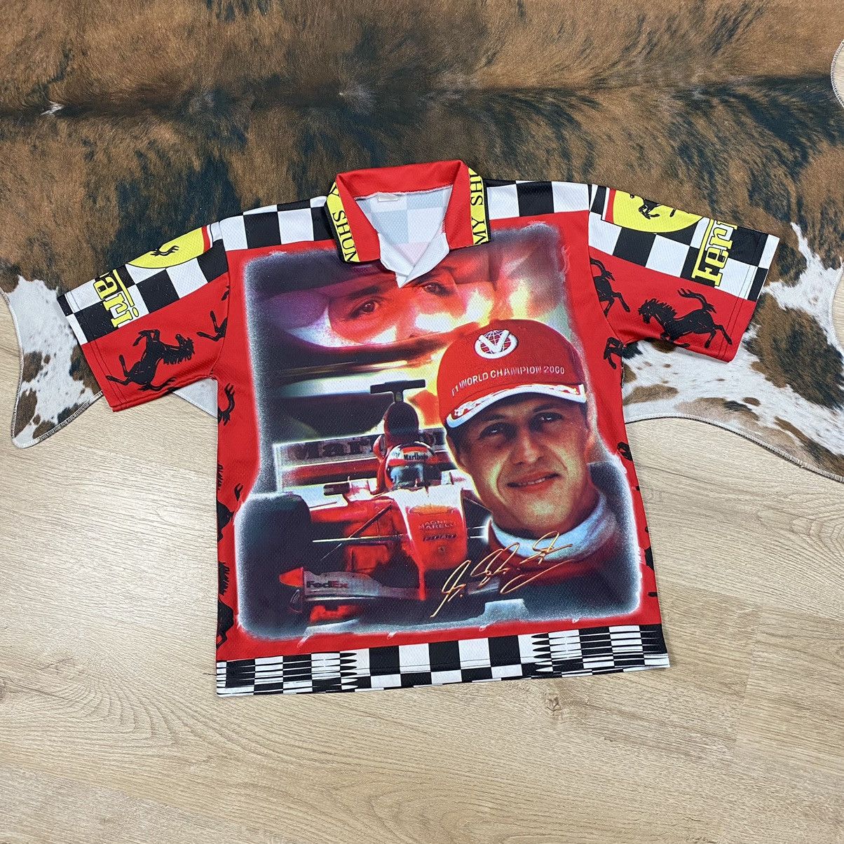 Vintage Ferrari (2000) Formula One F1 Motorsports Graphic Red Short Sleeve T-Shirt