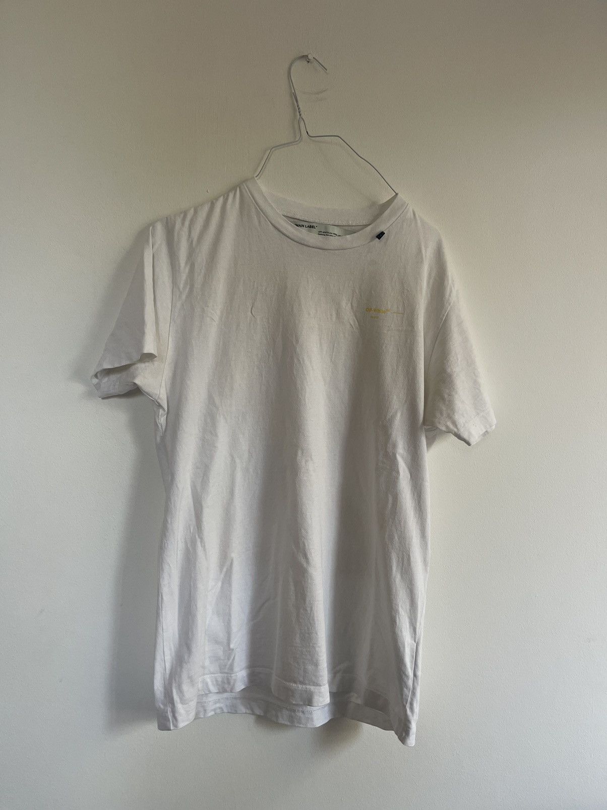 Off-White Off white acrylic Arrow TEE Size US M / EU 48-50 / 2 - 7 Thumbnail