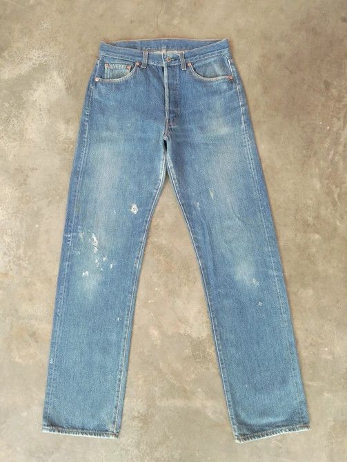 Levi's × Vintage 80s Vintage Levis 501 xx Made In USA Distressed Jeans 29x33 Size US 29 - 1 Thumbnail