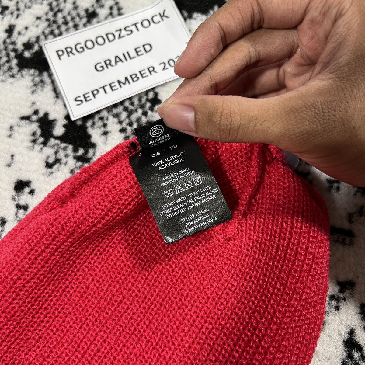 Stussy STUSSY STOCK KNIT BALACLAVA IN MAGENTA - DS - Size ONE SIZE - 6 Thumbnail