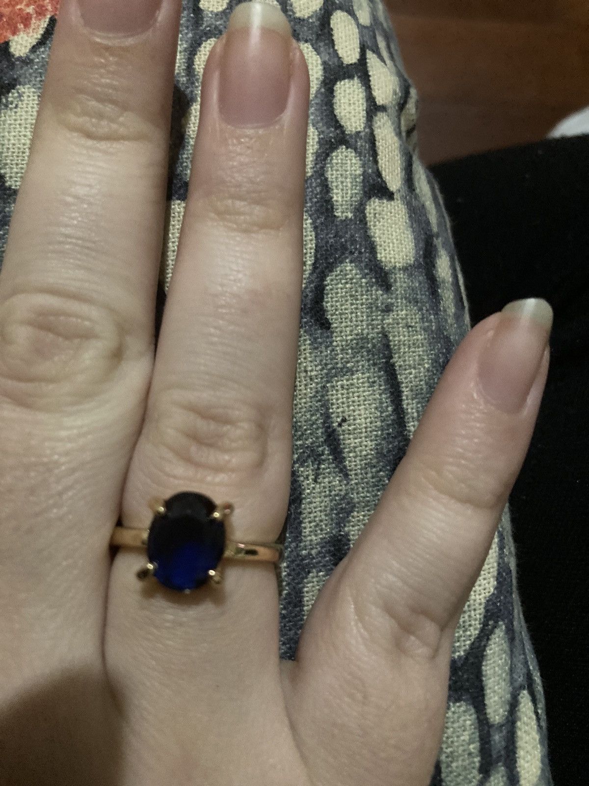 Jewelry Gold plated and dark blue jewelled ring Size ONE SIZE - 1 Thumbnail