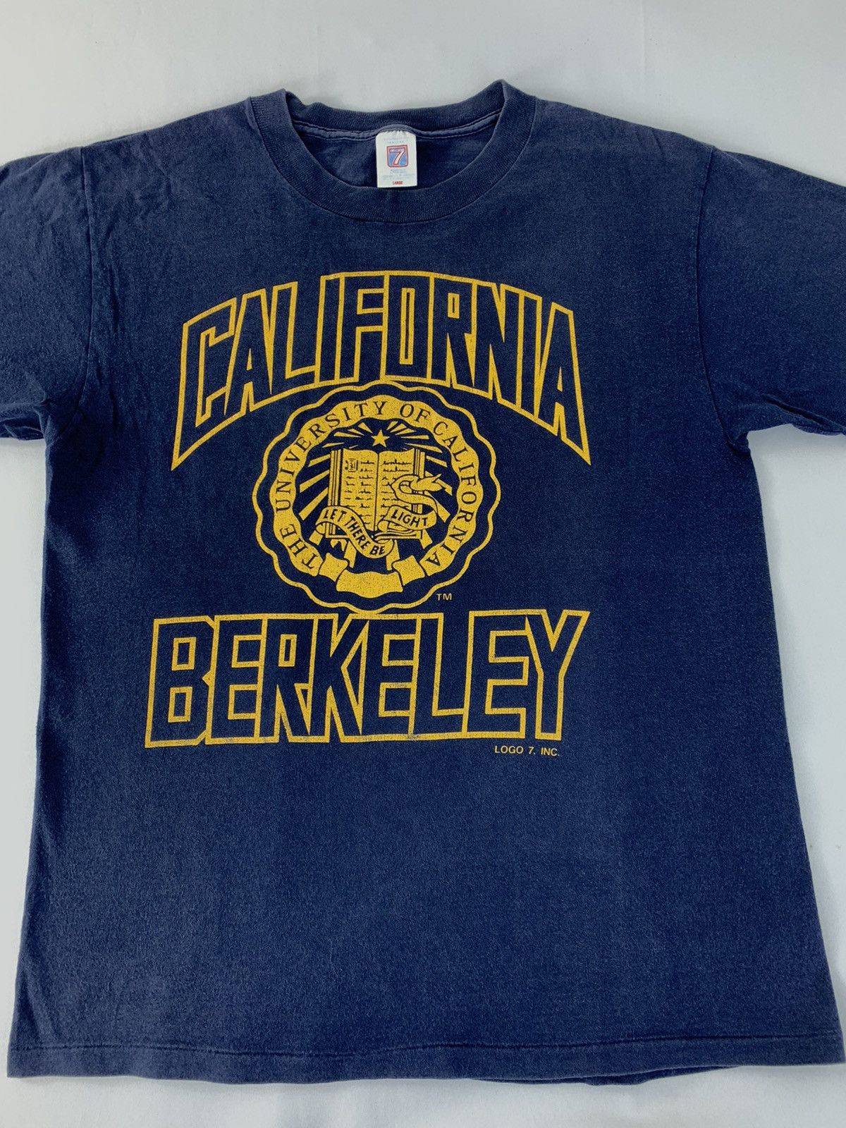 Logo 7 90s UCLA California Berkeley Big Logo Spell Out Tee Size US L / EU 52-54 / 3 - 2 Thumbnail