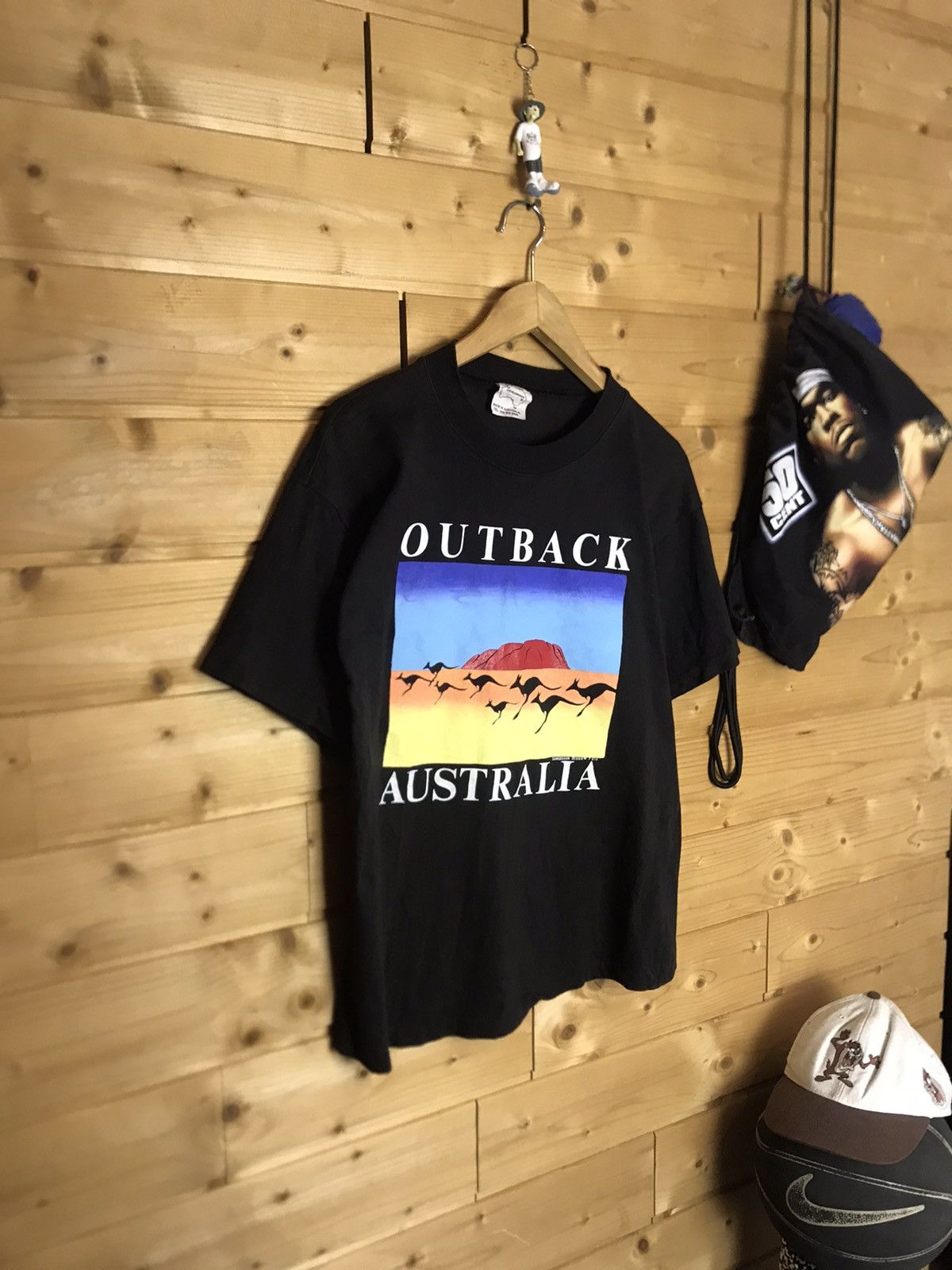 Man Made In Australia Vintage 90s Samsousan Outback Australia single stitch tee Size US S / EU 44-46 / 1 - 1 Thumbnail